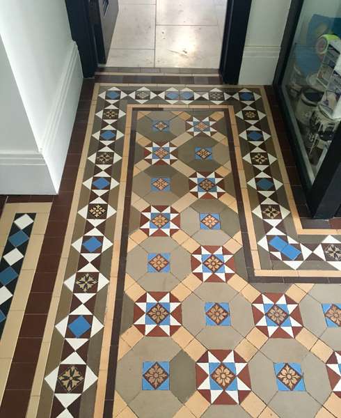 Completed Victorian flooring tile scheme showing border going around a corner